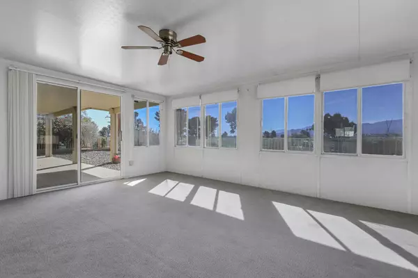 Thousand Palms, CA 92276,73951 White Sands DR