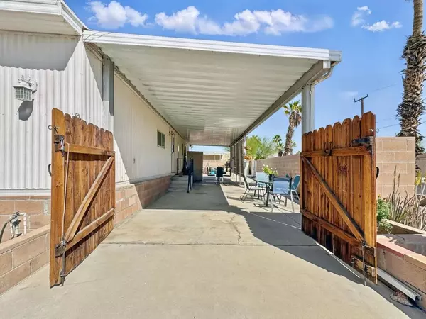Thousand Palms, CA 92276,32120 Saucon Valley ST