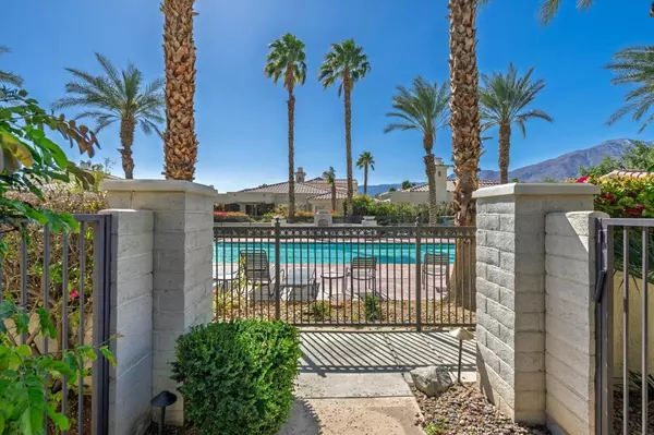 La Quinta, CA 92253,80817 Via Puerta Azul