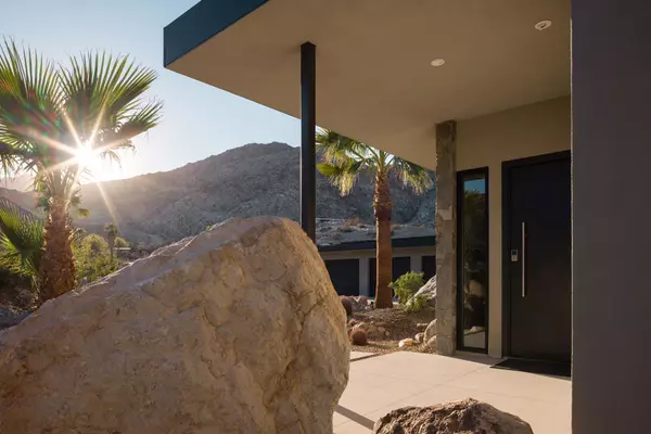 Palm Desert, CA 92260,71270 Oasis TRL