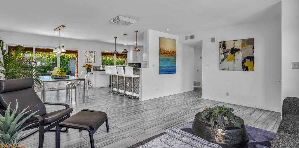 14 Gary CIR, Palm Springs, CA 92262