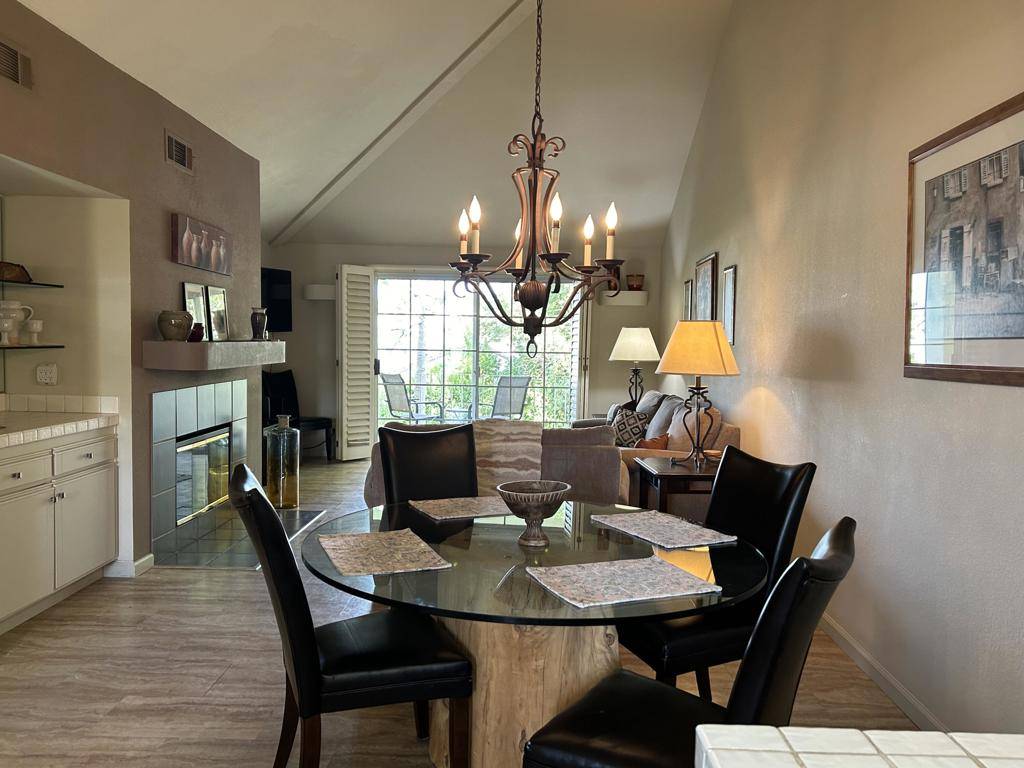 Palm Desert, CA 92211,43717 Ave Alicante