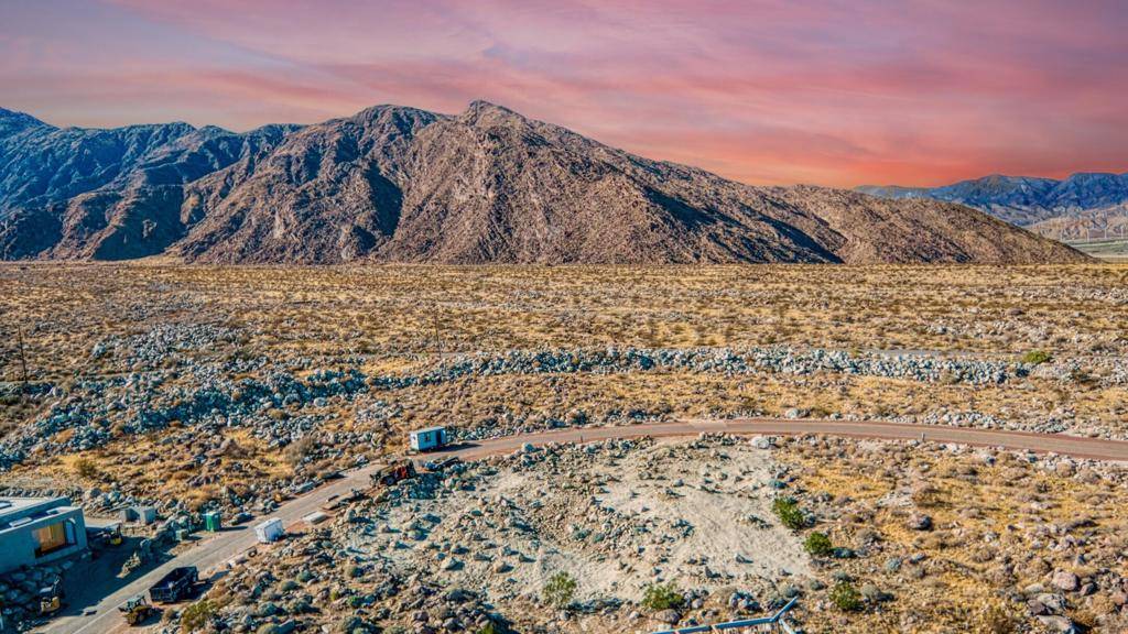 2593 Winter Sun DR, Palm Springs, CA 92262
