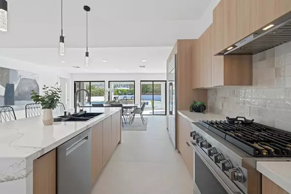 Palm Desert, CA 92260,73481 Purslane ST