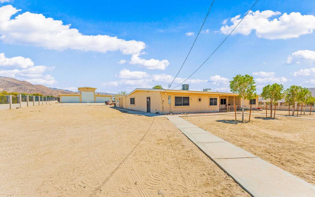30400 Happy Valley DR, Desert Hot Springs, CA 92241