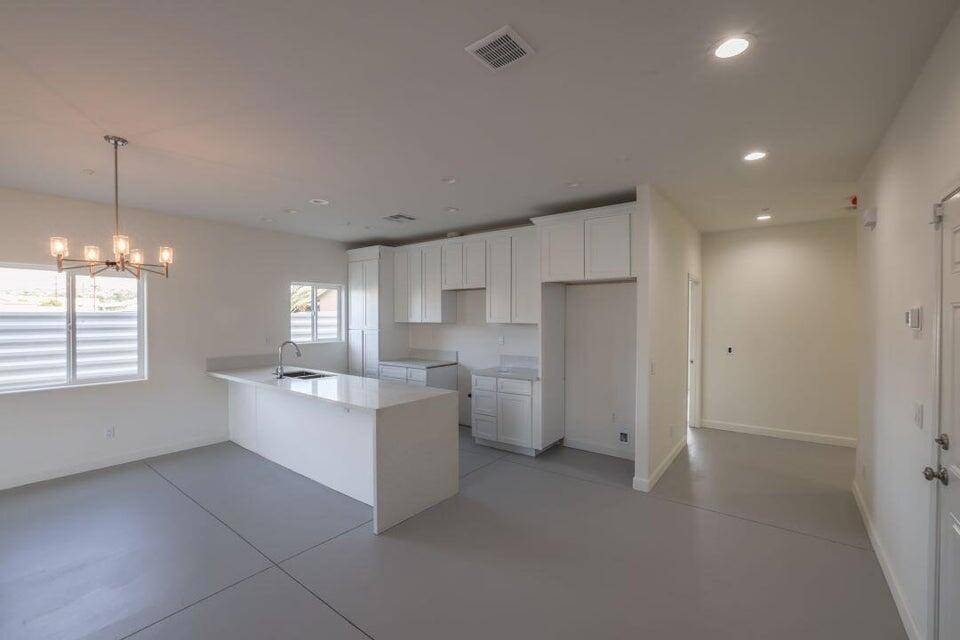 Desert Hot Springs, CA 92240,66385 Acoma AVE
