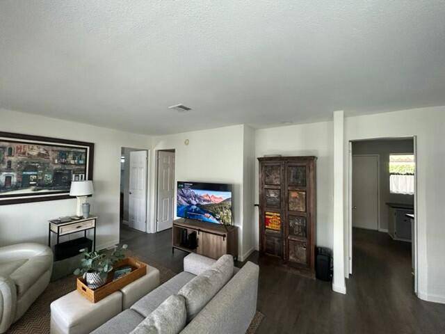 Palm Desert, CA 92260,73075 Buck Springs DR