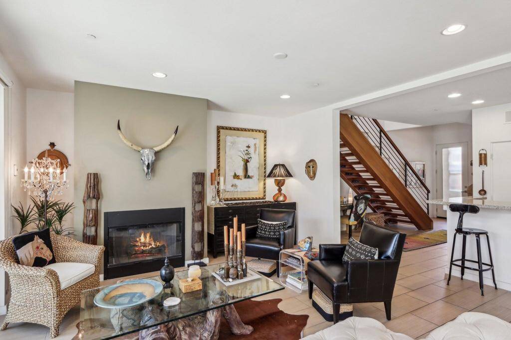 Palm Springs, CA 92264,946 Oceo CIR S