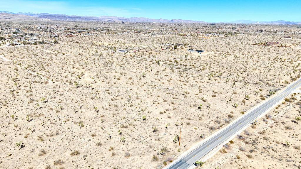 Yucca Valley, CA 92284,0 Paradise View & Sun Oro