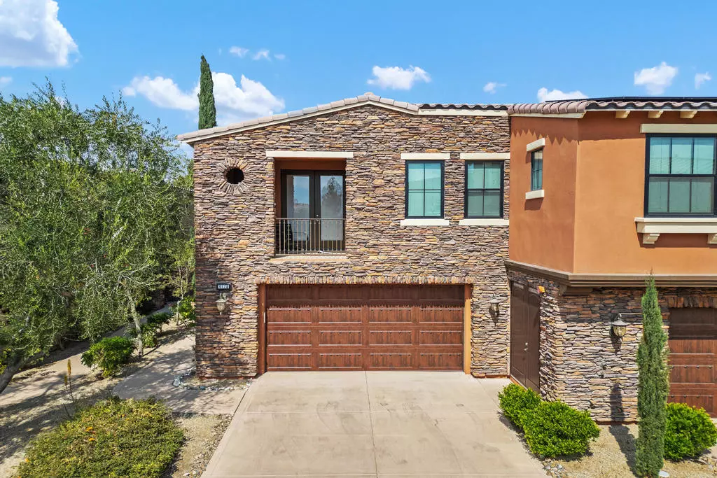 Palm Desert, CA 92260,4176 Via Mattina