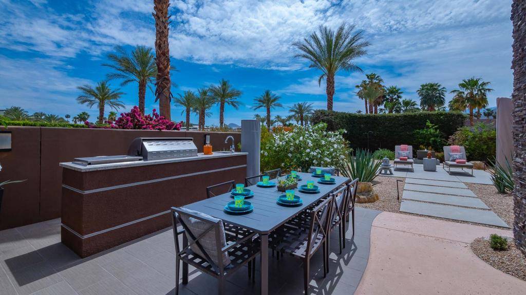 Rancho Mirage, CA 92270,2 Dominion CT