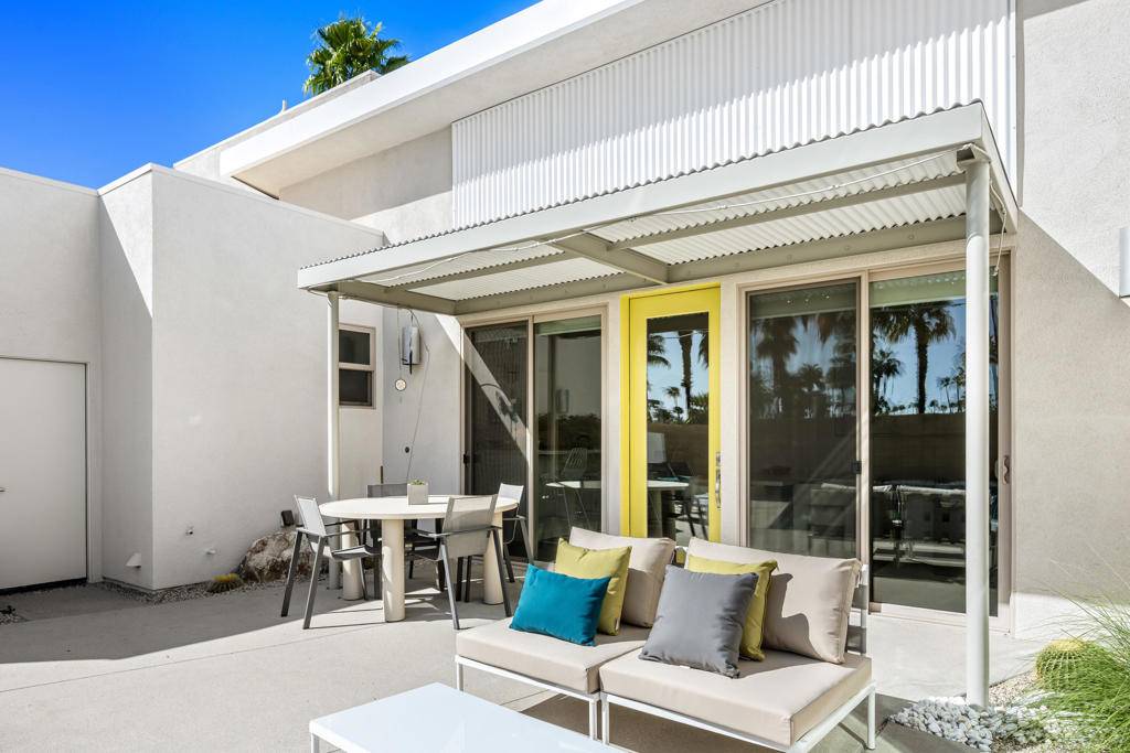 Palm Springs, CA 92264,970 Oceo CIR S