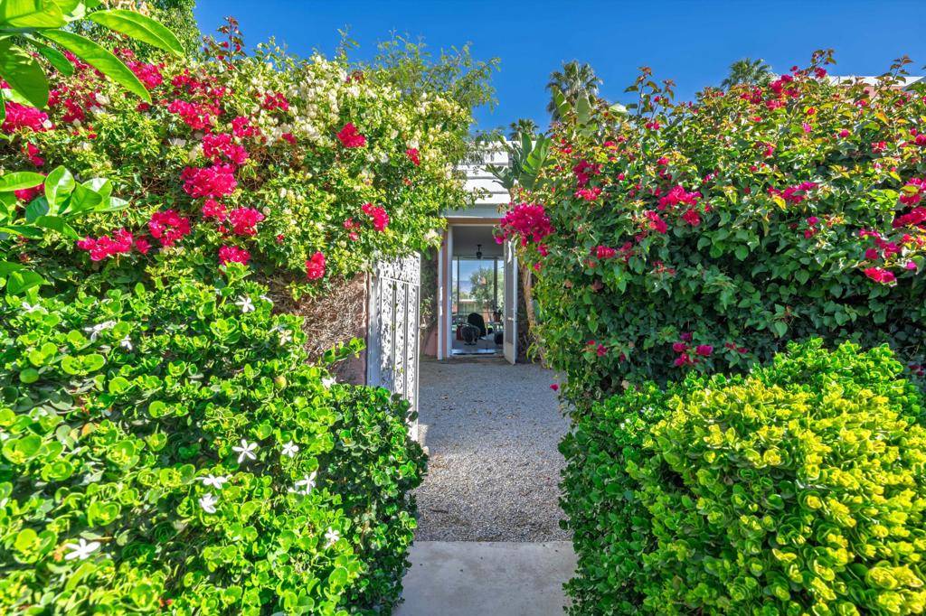 47314 Abdel CIR, Palm Desert, CA 92260