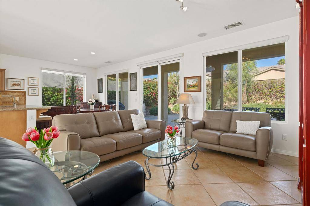 60505 Staghorn DR, La Quinta, CA 92253