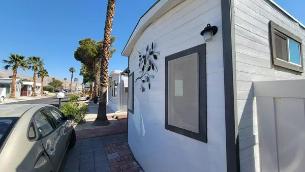 Desert Hot Springs, CA 92241,74711 Dillon RD #878