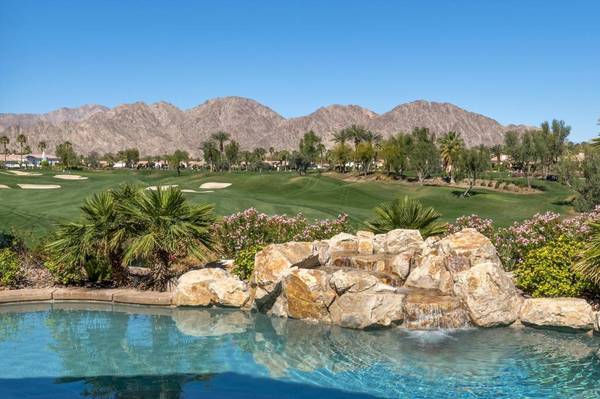 La Quinta, CA 92253,81445 Carboneras
