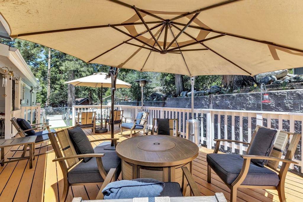 Idyllwild, CA 92549,25001 Rim Rock RD