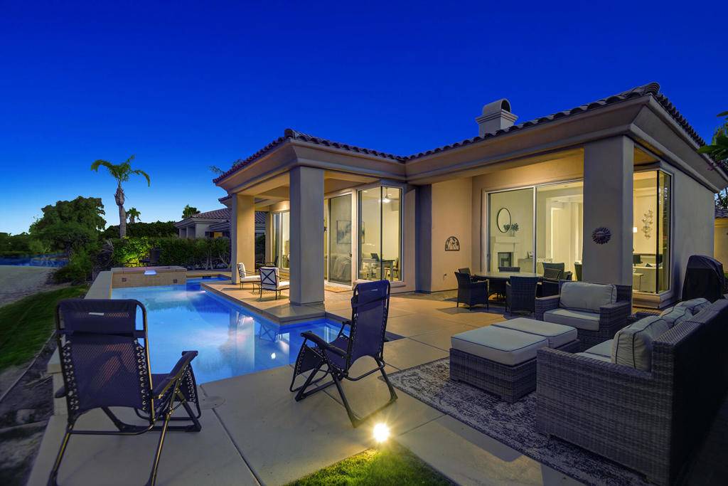 237 Loch Lomond RD, Rancho Mirage, CA 92270