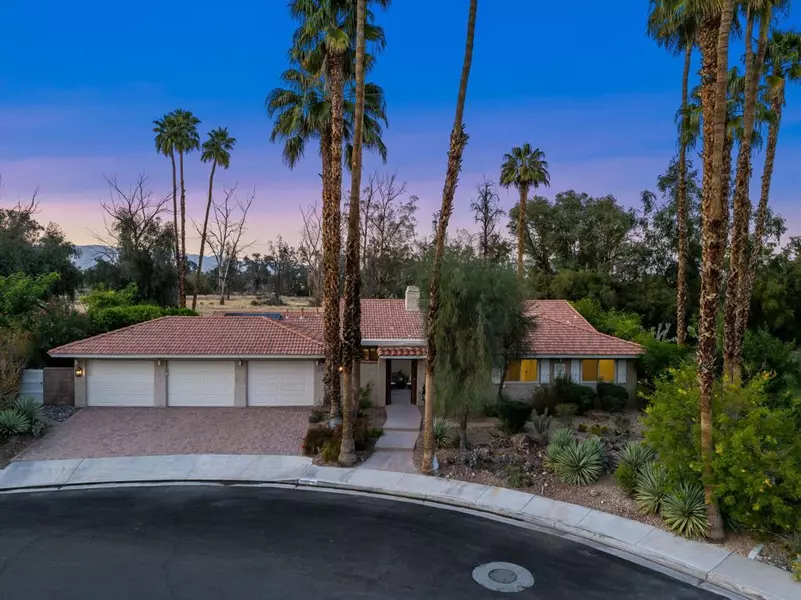 2996 E Alta Loma DR, Palm Springs, CA 92264