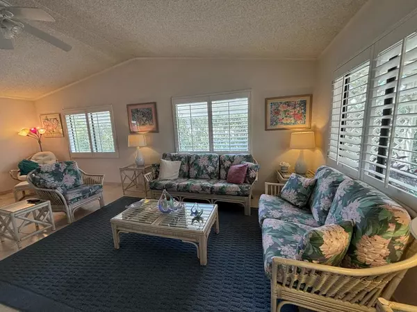 Indio, CA 92201,47751 San Salvador