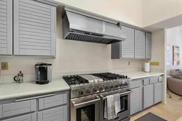 La Quinta, CA 92253,80030 Cedar Crest