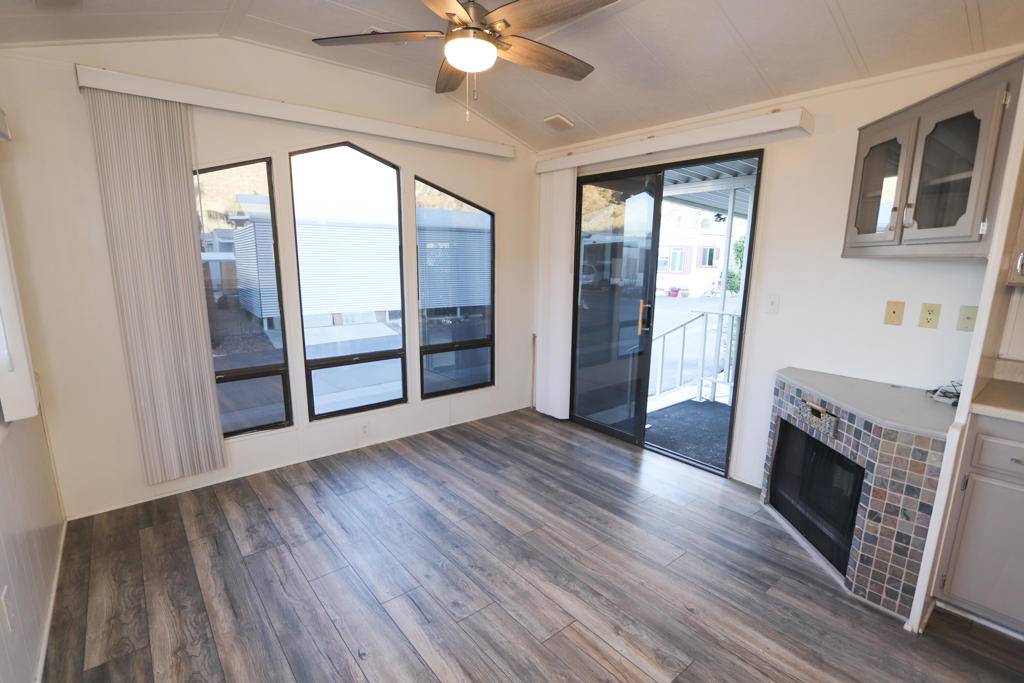 Cathedral City, CA 92234,69333 E Palm Canyon DR #60