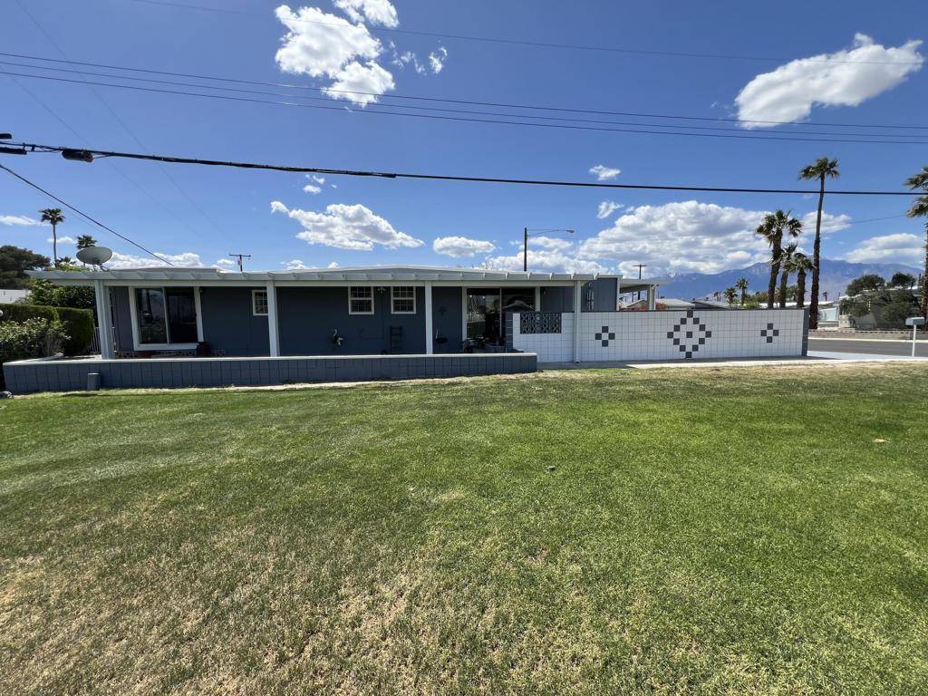 32300 Saint Andrews DR, Thousand Palms, CA 92276