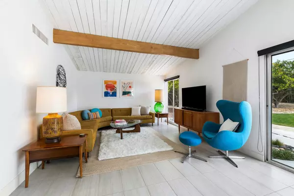 Palm Springs, CA 92262,504 E Laurel CIR