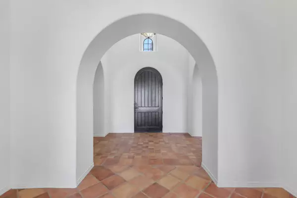 La Quinta, CA 92253,51865 Via Roblada