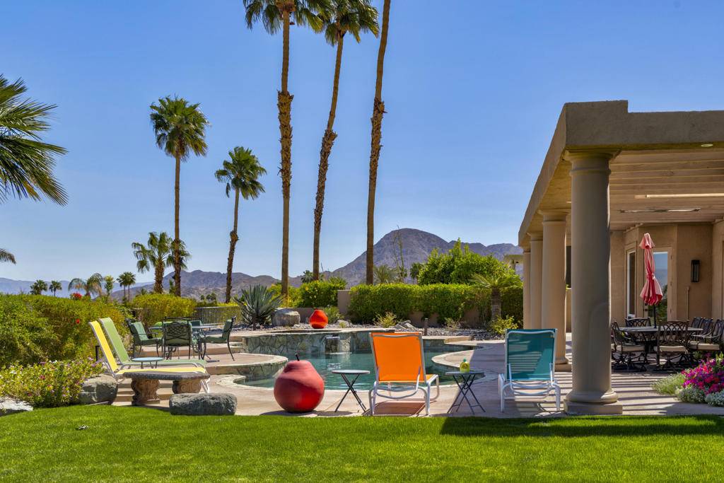 Palm Desert, CA 92260,73042 Galleria CT