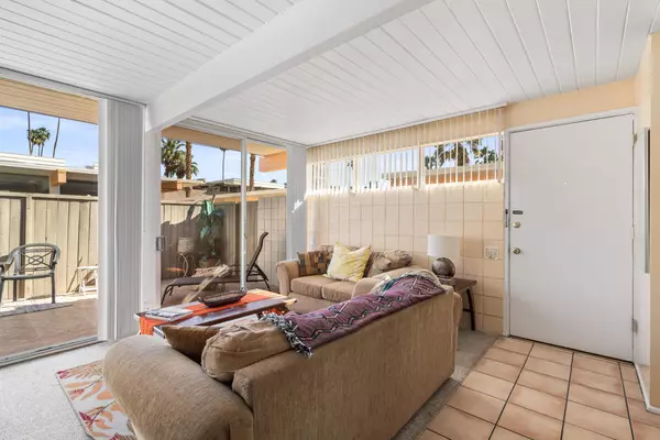 Palm Springs, CA 92264,1111 E Palm Canyon DR #306