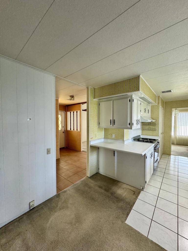 Cathedral City, CA 92234,1051 Via Grande
