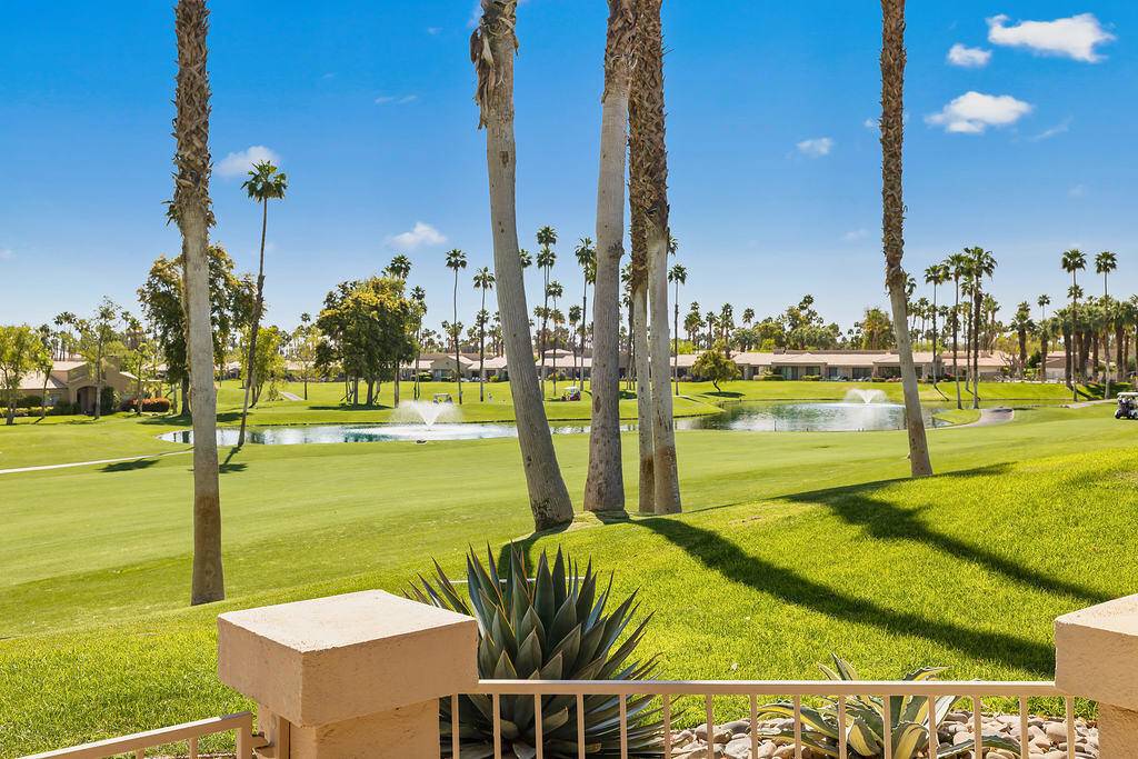 38960 Gladiolus LN, Palm Desert, CA 92211