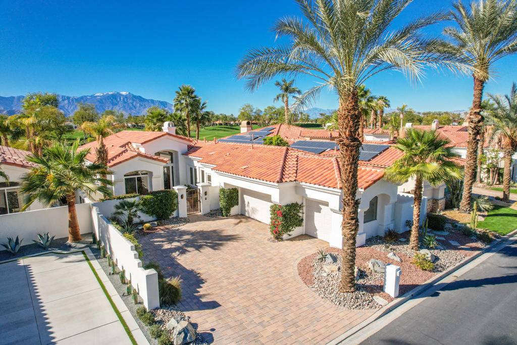701 Indian Ridge DR, Palm Desert, CA 92211