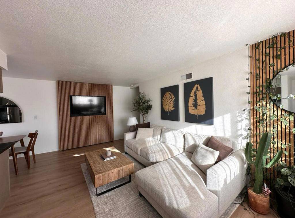 72603 Edgehill DR #4, Palm Desert, CA 92260