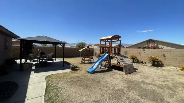 Coachella, CA 92236,52313 Calle Alicia