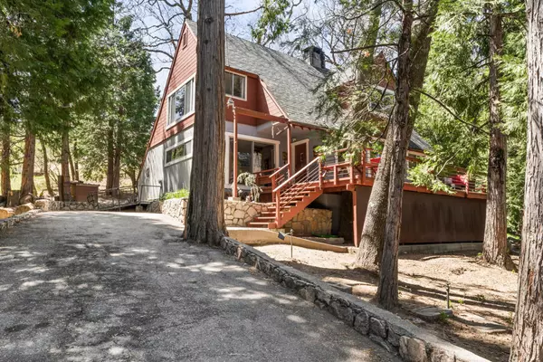 Lake Arrowhead, CA 92352,109 Fremont RD