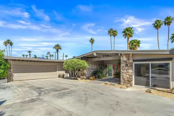 Palm Desert, CA 92260,74582 Fairway DR