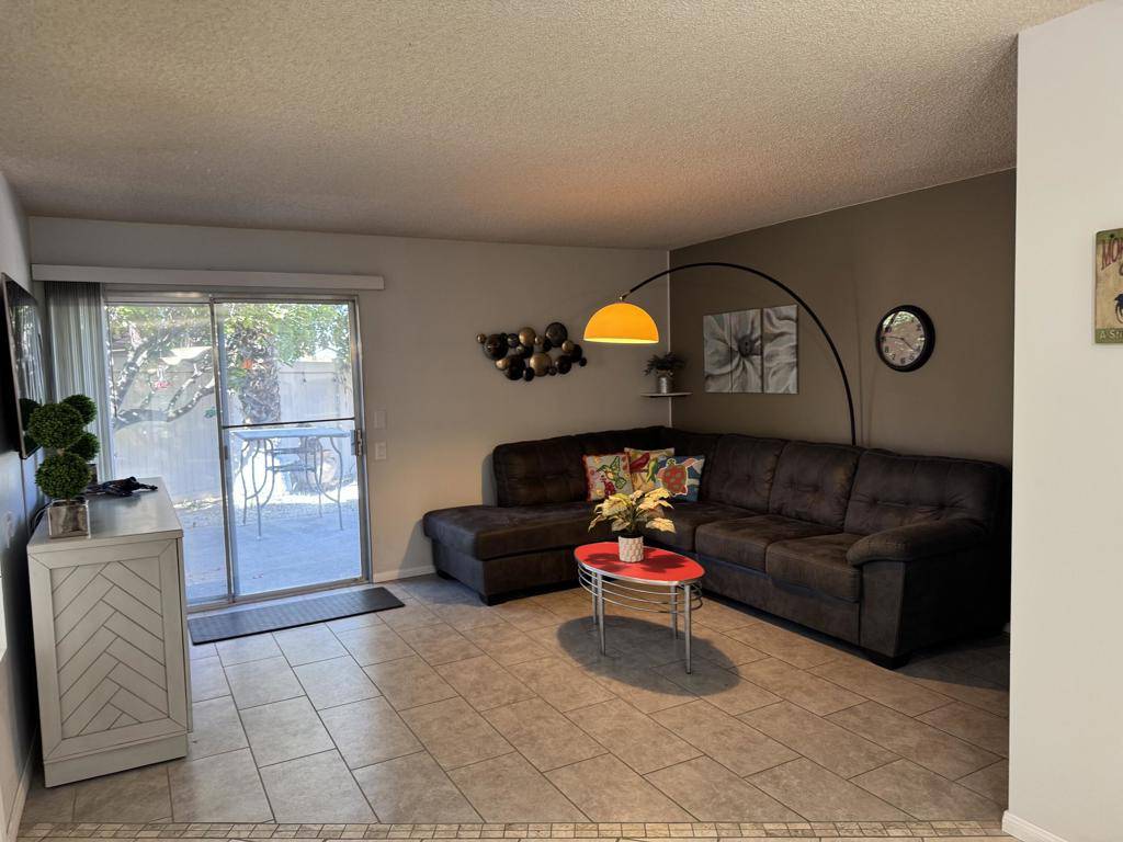 Palm Springs, CA 92262,1679 Sunflower CT N
