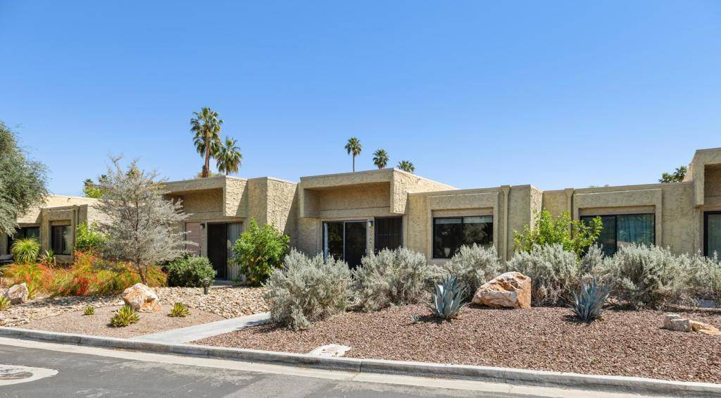 2306 Los Patos DR, Palm Springs, CA 92264