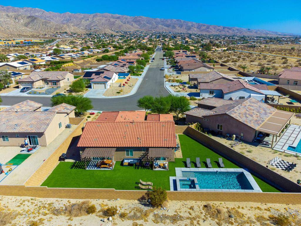 Desert Hot Springs, CA 92240,9705 Puesta Del Sol PL