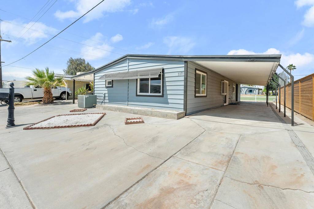 Thousand Palms, CA 92276,33371 Tubac TRL