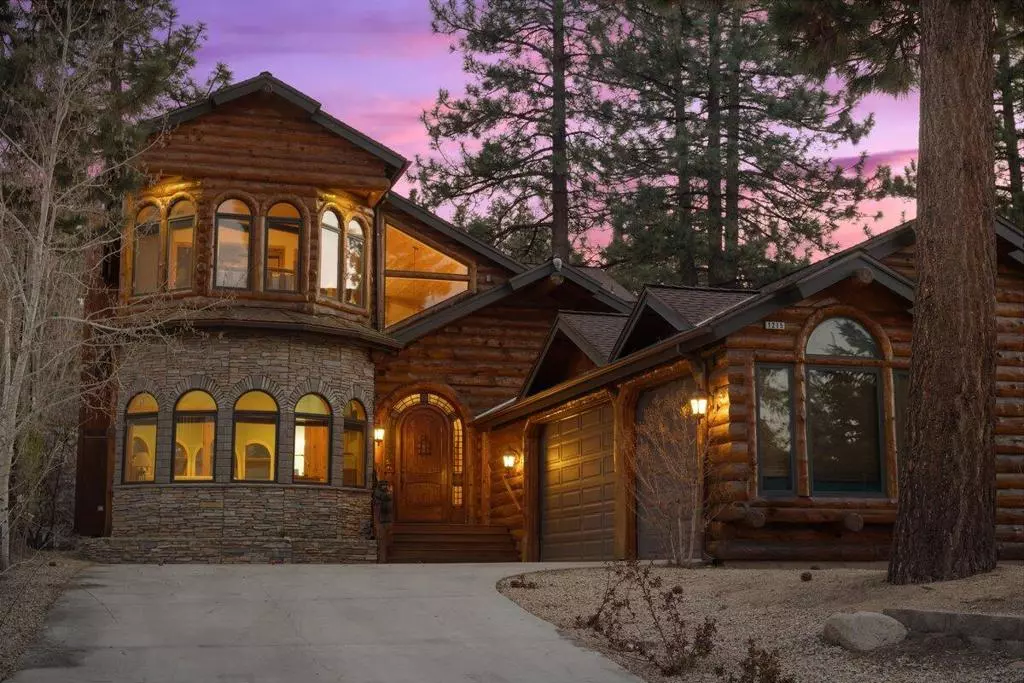 Big Bear, CA 92315,1215 Wolf Creek CT