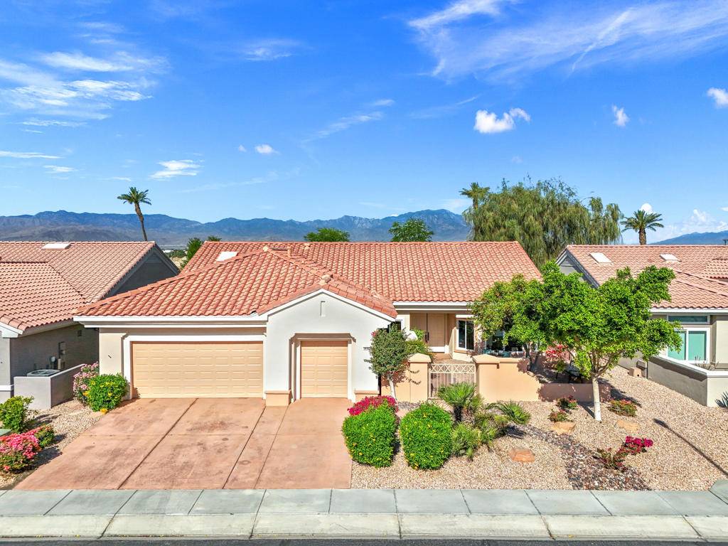 Palm Desert, CA 92211,38305 Grand Oaks AVE