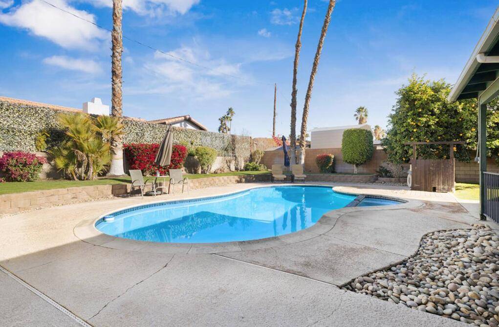 77271 Ohio CT, Palm Desert, CA 92211