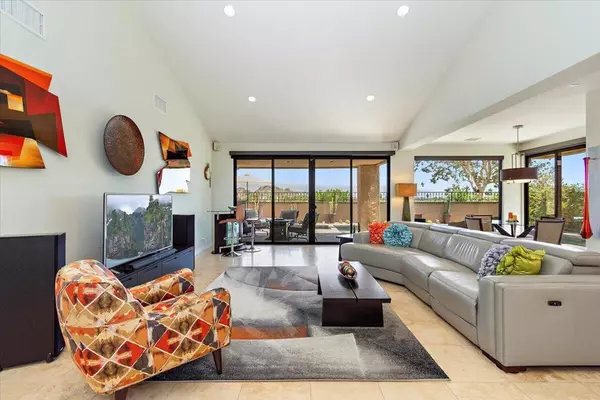 Rancho Mirage, CA 92270,11 Vista Loma DR