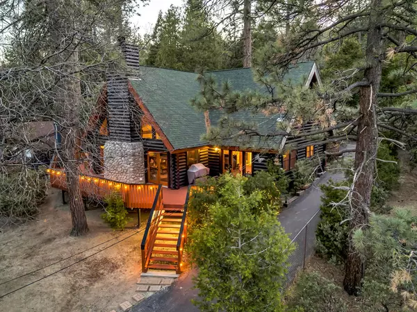 Idyllwild, CA 92549,25607 Cedar Glen DR