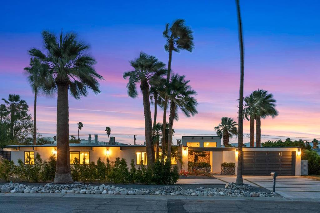 410 E Lindsey DR, Palm Springs, CA 92262