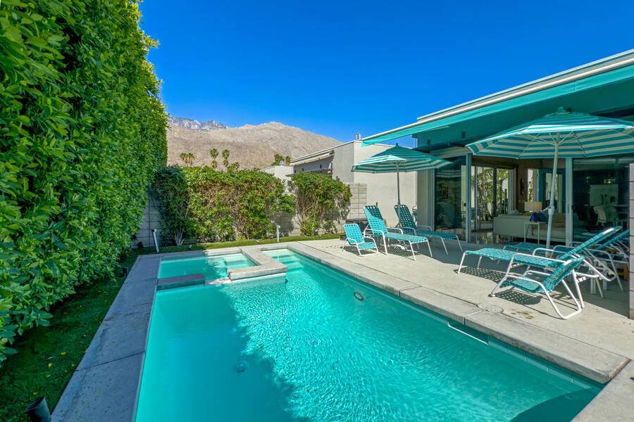 743 E Twin Palms DR, Palm Springs, CA 92264