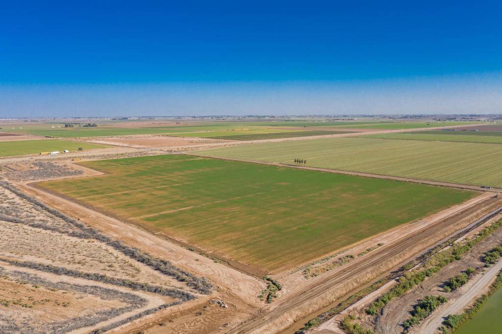 Imperial, CA 92251,194 Harris RD